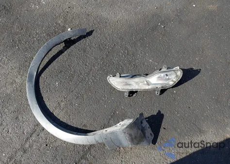 2014 Ford Escape Titanium z USA, uszkodzony, nr VIN 1FMCU0J99EUC85291